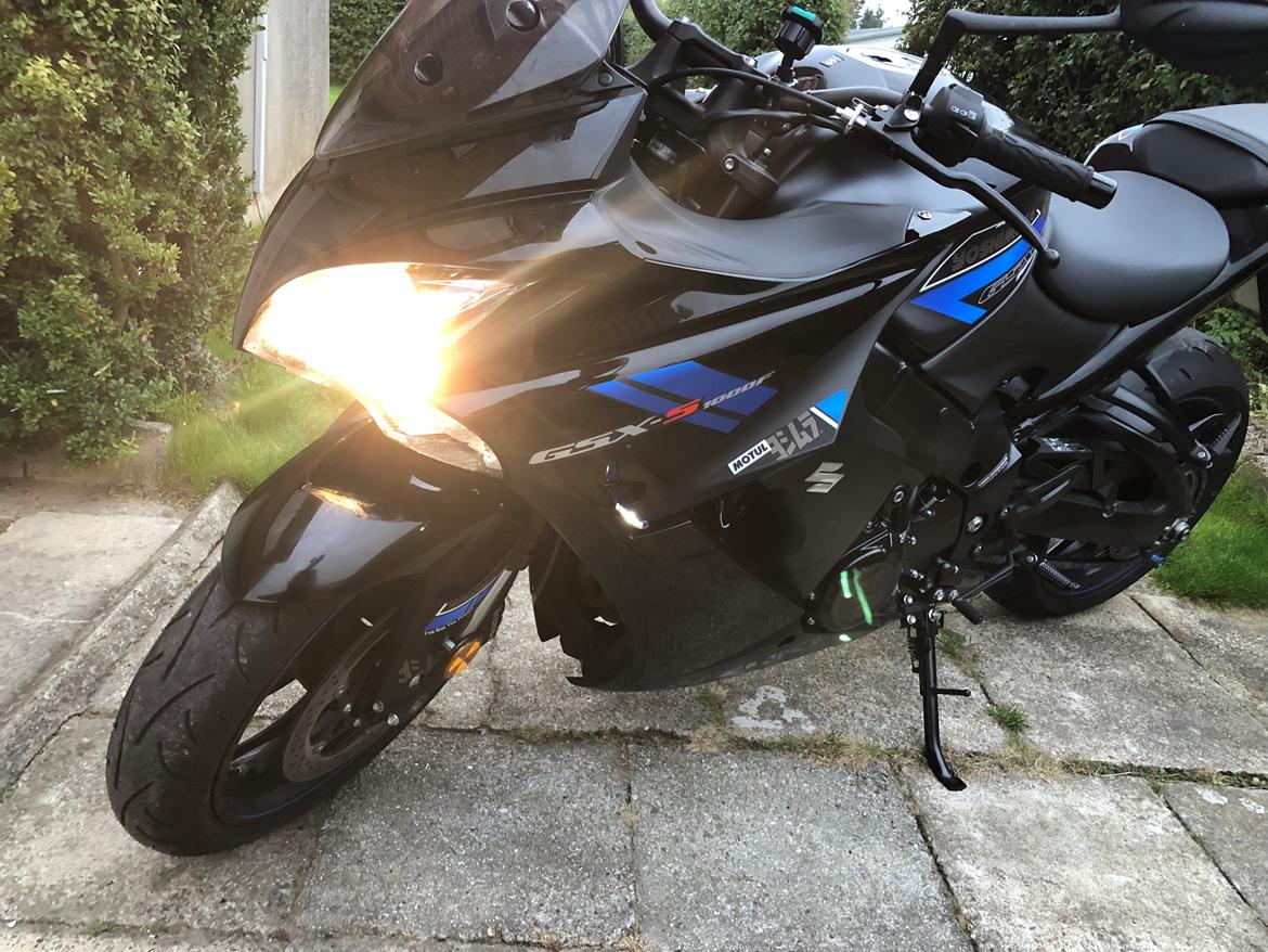 Suzuki GSXS1000F billede 2