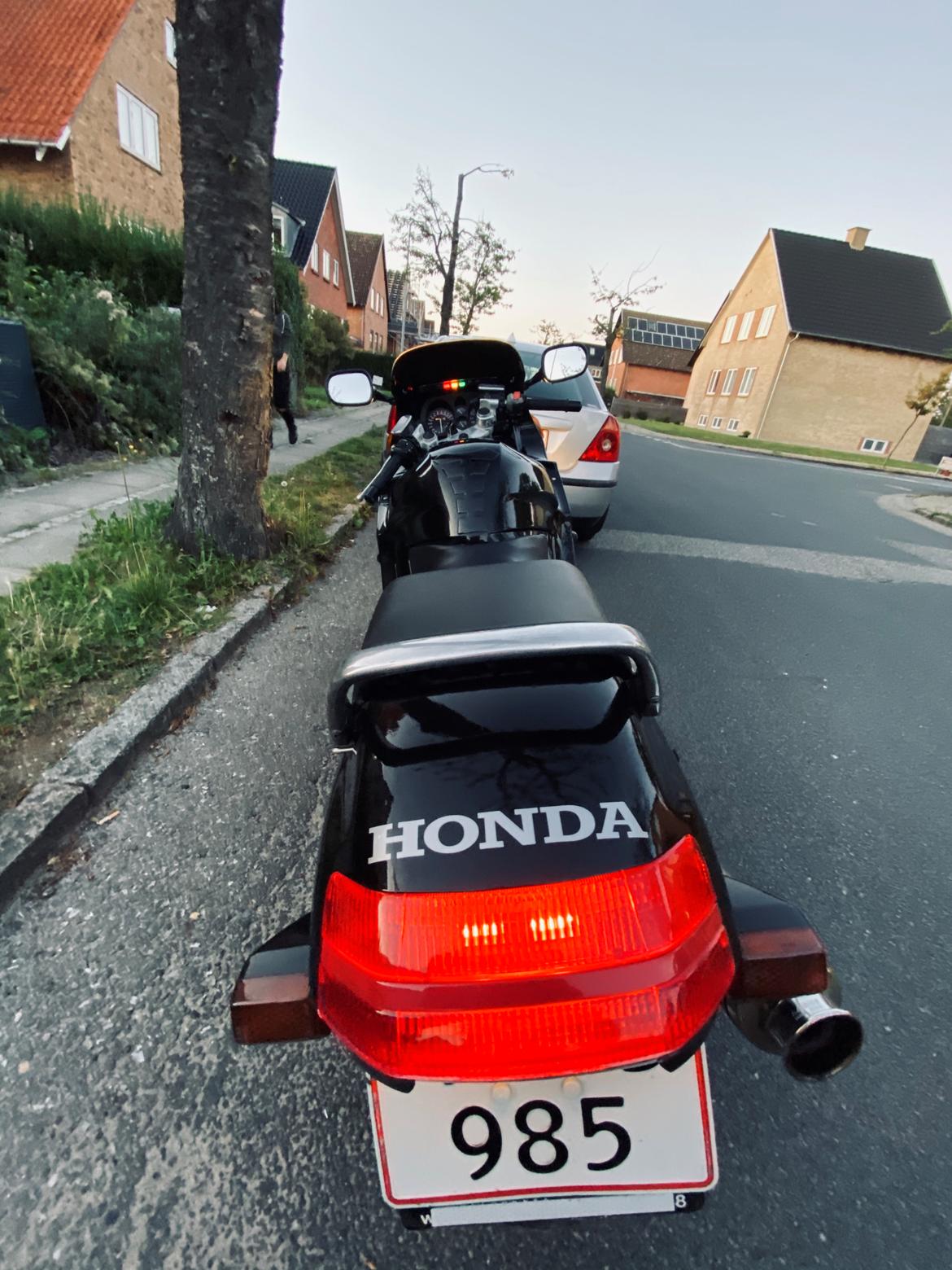 Honda CBR 1000F billede 6