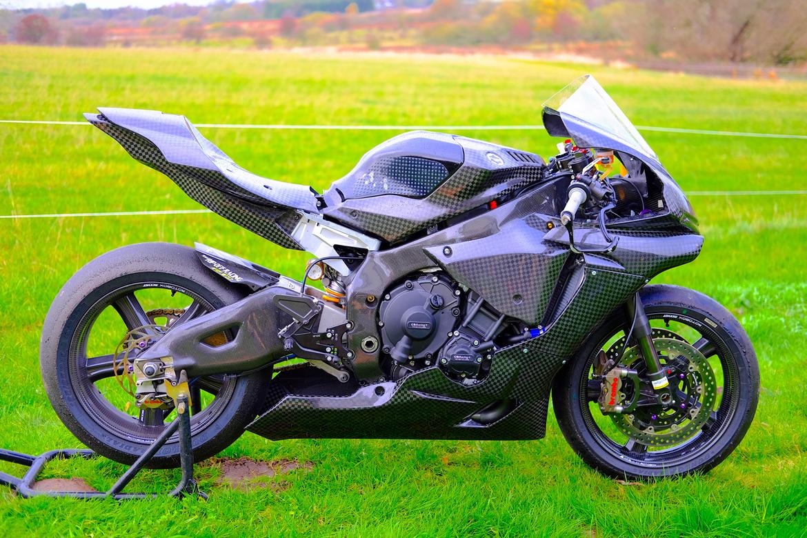 Yamaha 2015 R1M / R1  billede 1