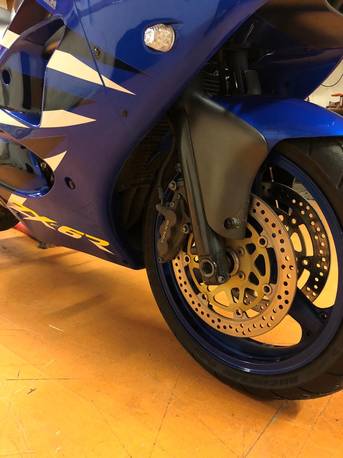 Kawasaki Zx6r billede 3