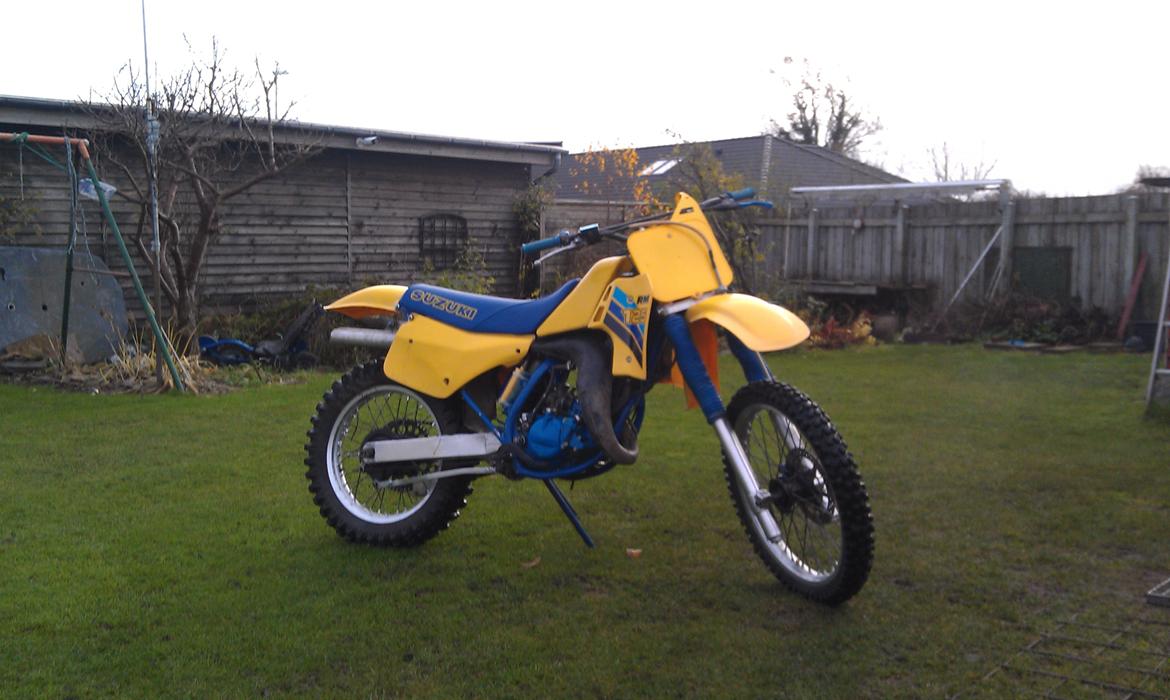 Suzuki RM 125  billede 15