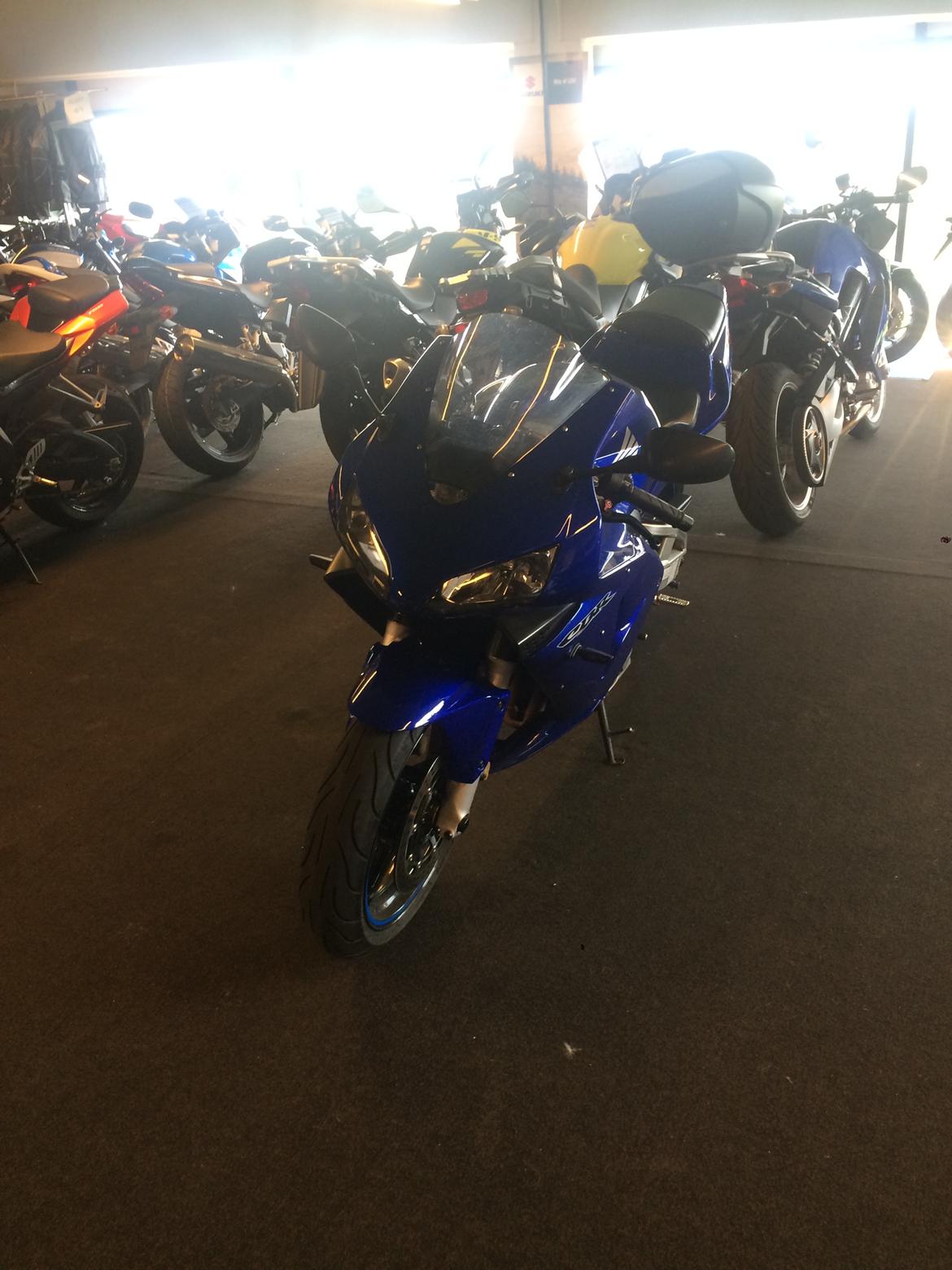 Honda CBR 600RR billede 2