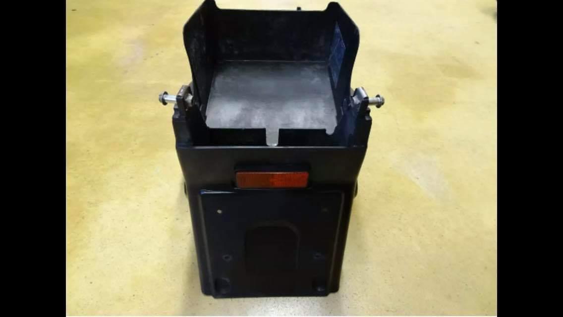 Honda CBR 900 RR-P Fireblade SC28 "Karen" - Så kom bagskærmen også i hus...😃 billede 25