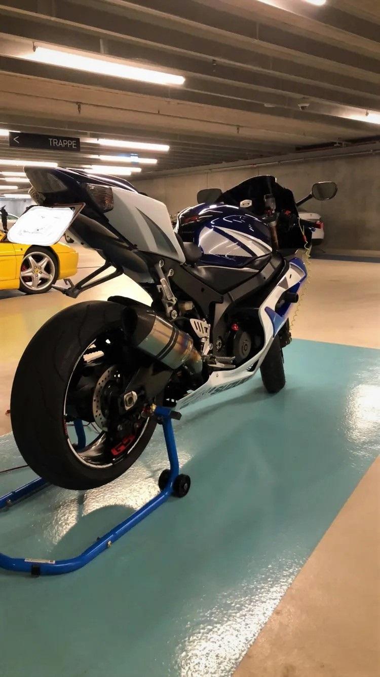 Suzuki GsxR 1000 k6 billede 7