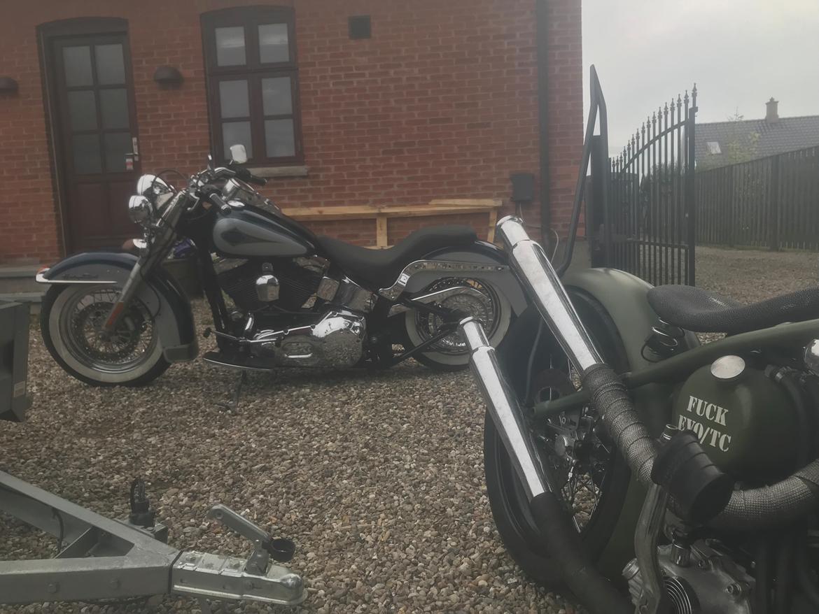 Harley Davidson FLSTCI Heritage billede 2