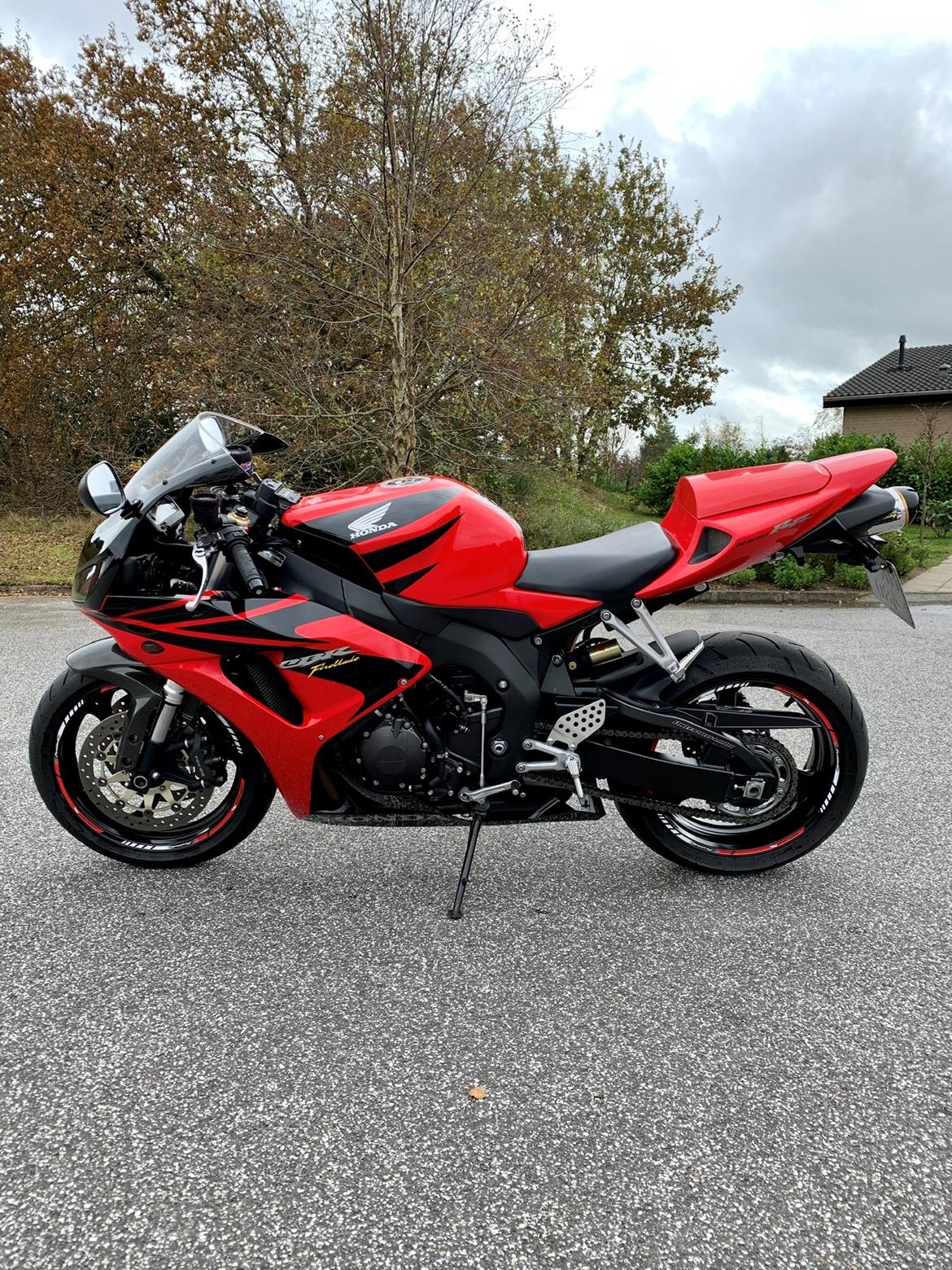 Honda CBR1000RR Fireblade billede 1