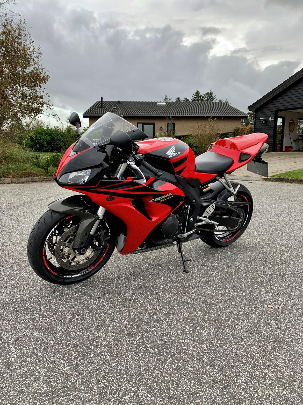 Honda CBR1000RR Fireblade billede 2