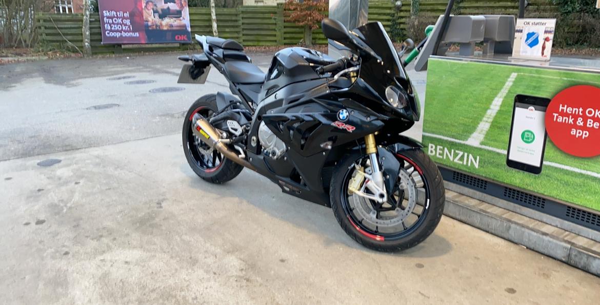 BMW S1000RR billede 1