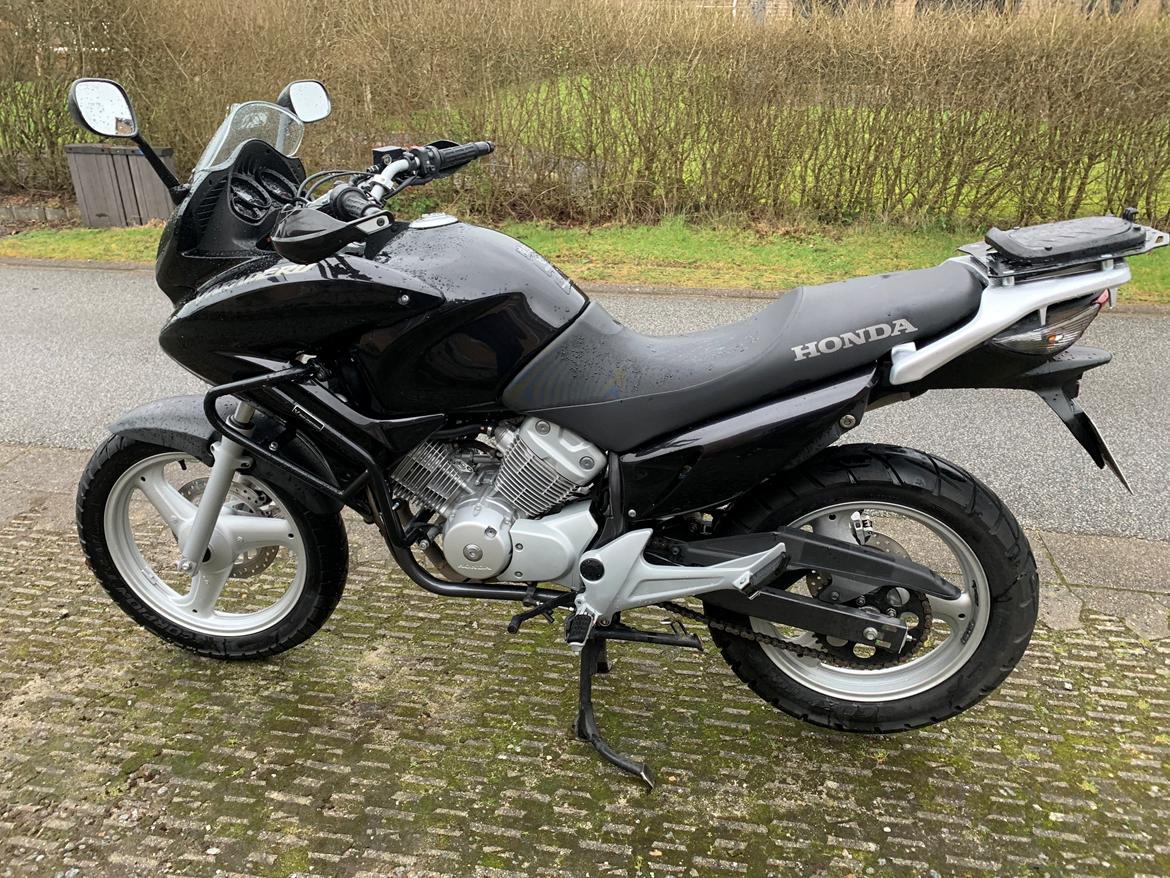 Honda Xl 125 Varadero billede 3