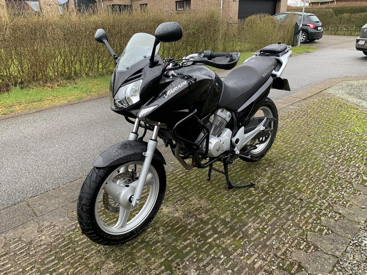 Honda Xl 125 Varadero billede 2