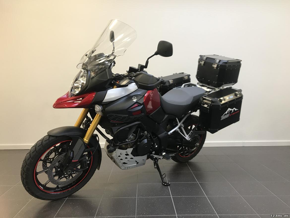 Suzuki DL1000 AL 2014 Totalt skadet. billede 3