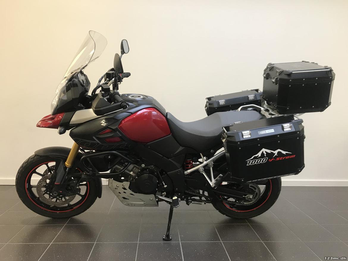 Suzuki DL1000 AL 2014 Totalt skadet. billede 2