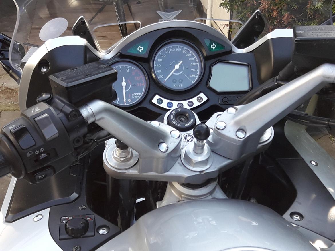 Yamaha fjr1300 billede 4