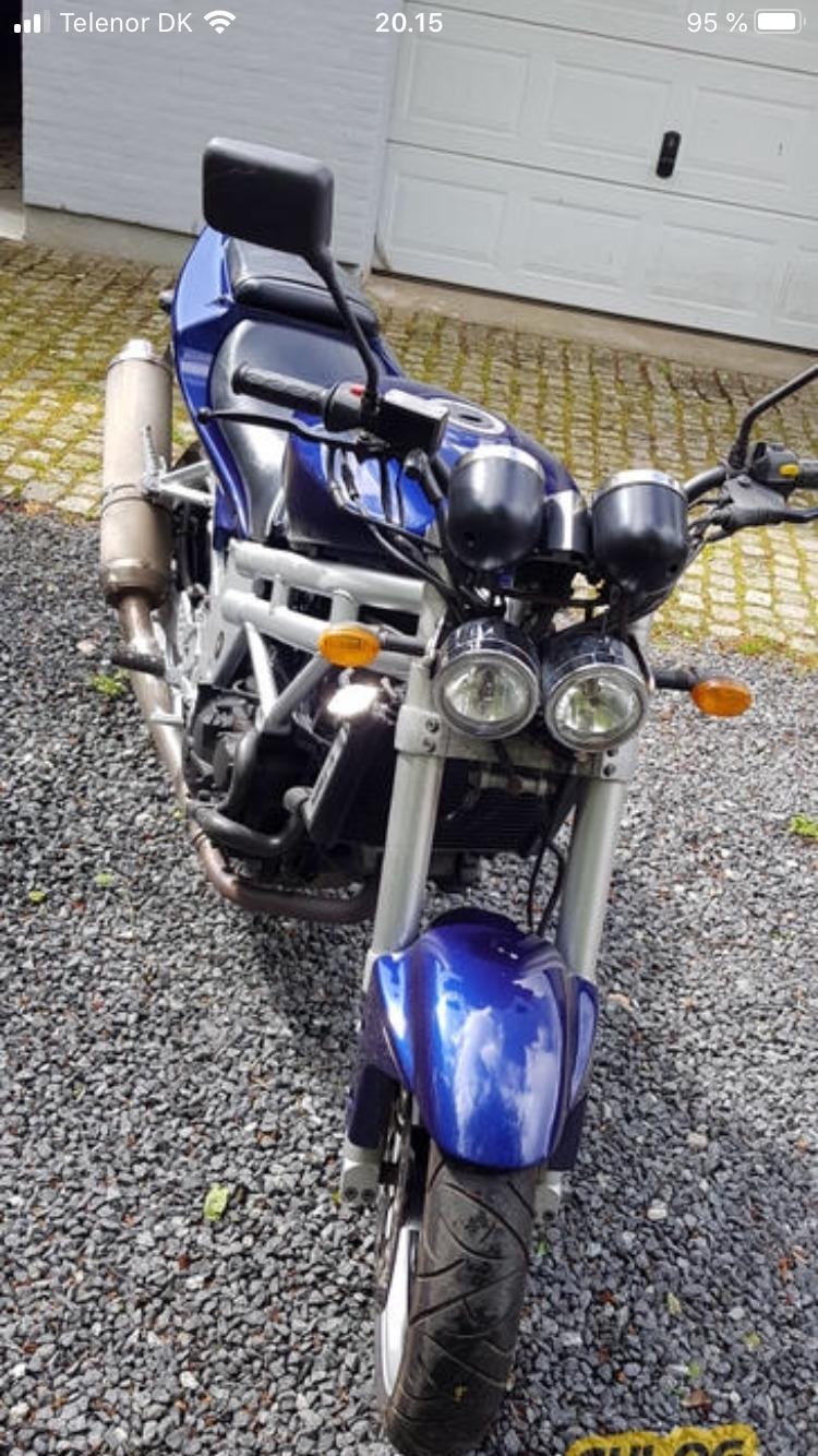 Hyosung Gt 650 . knækket ventil intet lever evigt ha solgt - Da jeg byttede 22/2-20 billede 11