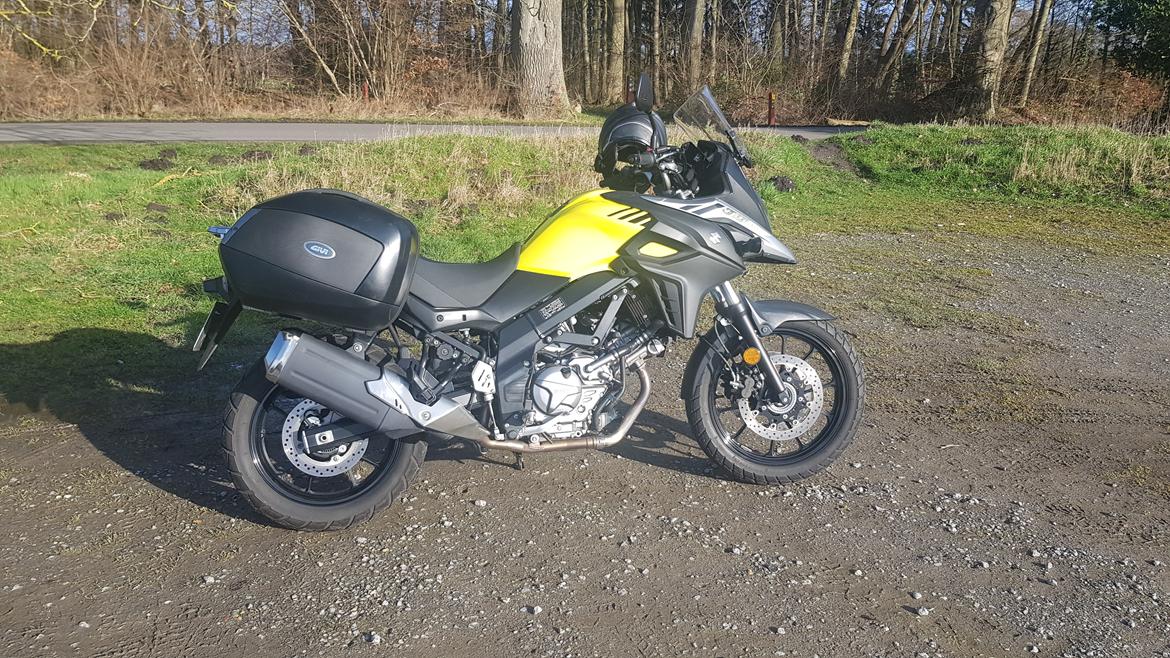 Suzuki V-Strom 650 billede 1