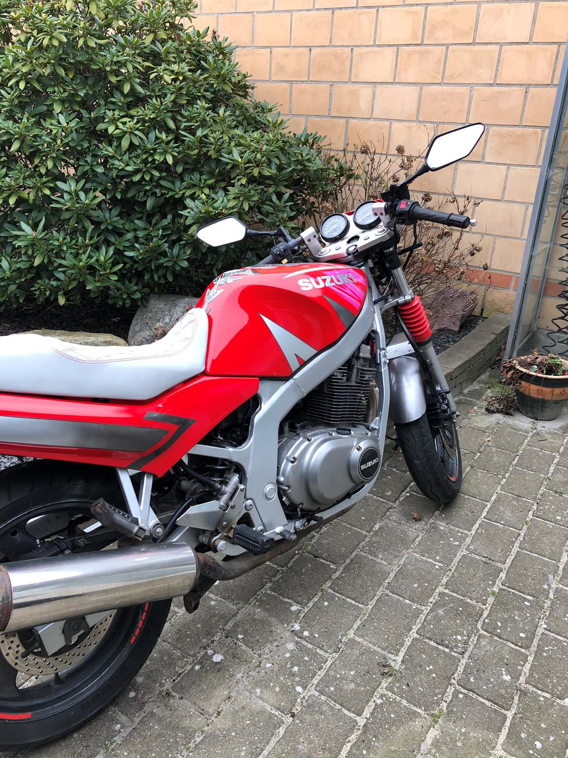 Suzuki Gs 500 e , speciel billede 4