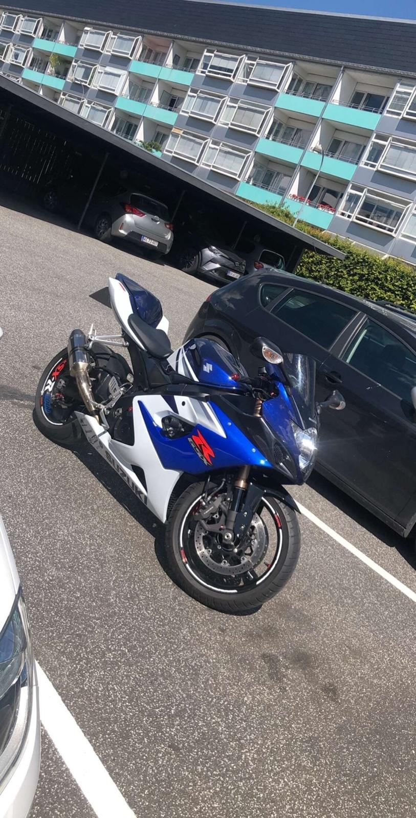 Suzuki GsxR 1000 k6 billede 4