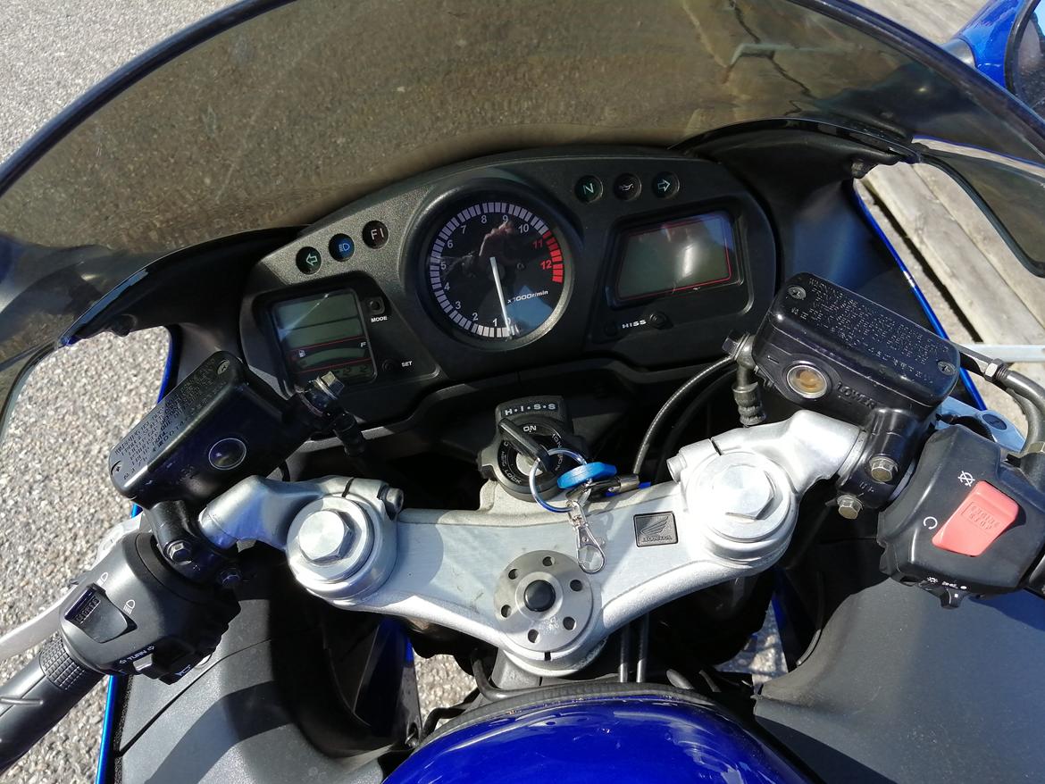 Honda CBR 1100 super XX black bird billede 17