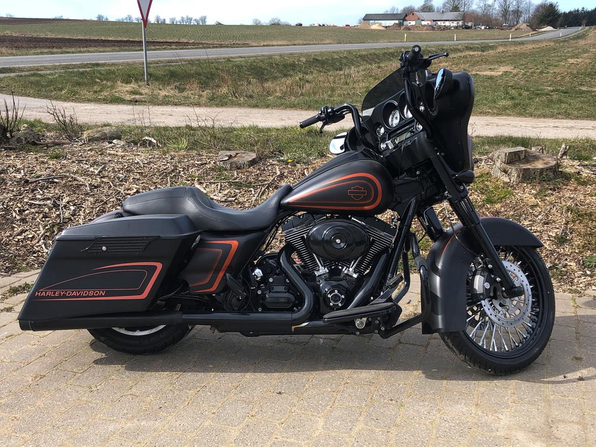 Harley Davidson Flhx Street Glide billede 8