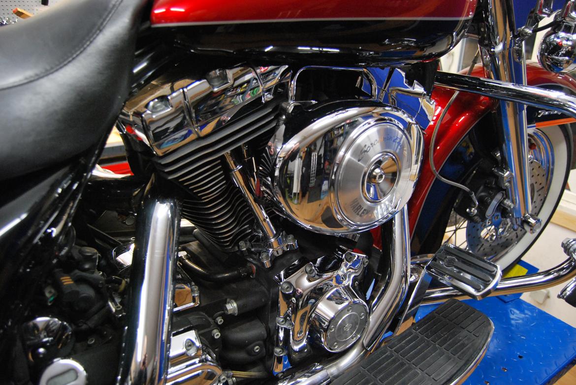 Harley Davidson Road King Classic billede 33