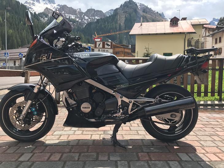 Yamaha Fj 1200 - quickshift og dolomitter er perfekt match billede 3