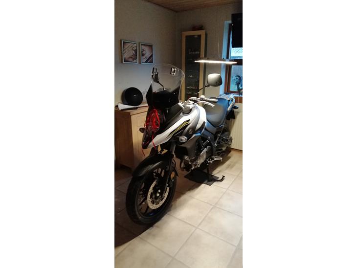Suzuki DL650 vstrom Adventure Edition  billede 1