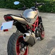 Suzuki SV650