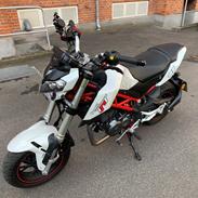 Benelli TNT 125