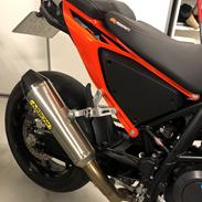 KTM Duke 690 