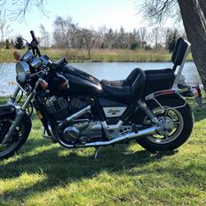 Honda VT1100C Shadow