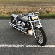 Yamaha Dragstar XVS650