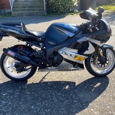 Suzuki Gsxr 1000 K1 (SOLGT)