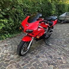 Suzuki sv650s