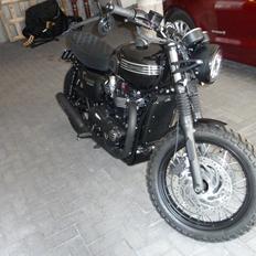 Triumph Bonneville T120 Black