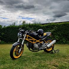 Ducati Monster Dark
