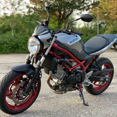Suzuki SV650