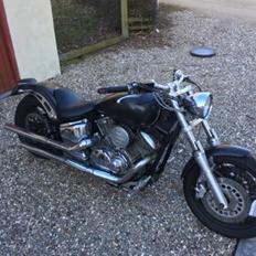 Yamaha Xvs 1100 dragstar 