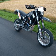 KTM 640 LC4-E Supermoto