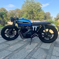 Honda CB 750 - Cafe Racer
