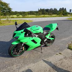 Kawasaki Zx6r ninja SOLGT 