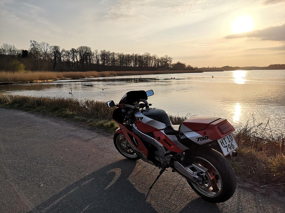 Kawasaki ZXR 750 H2 billede 3