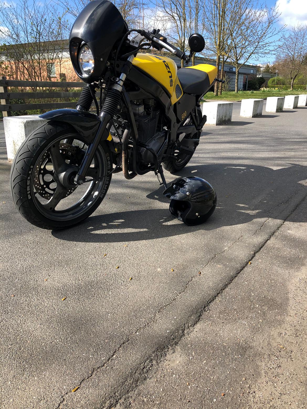 Suzuki Gs 500 e cafe style billede 2