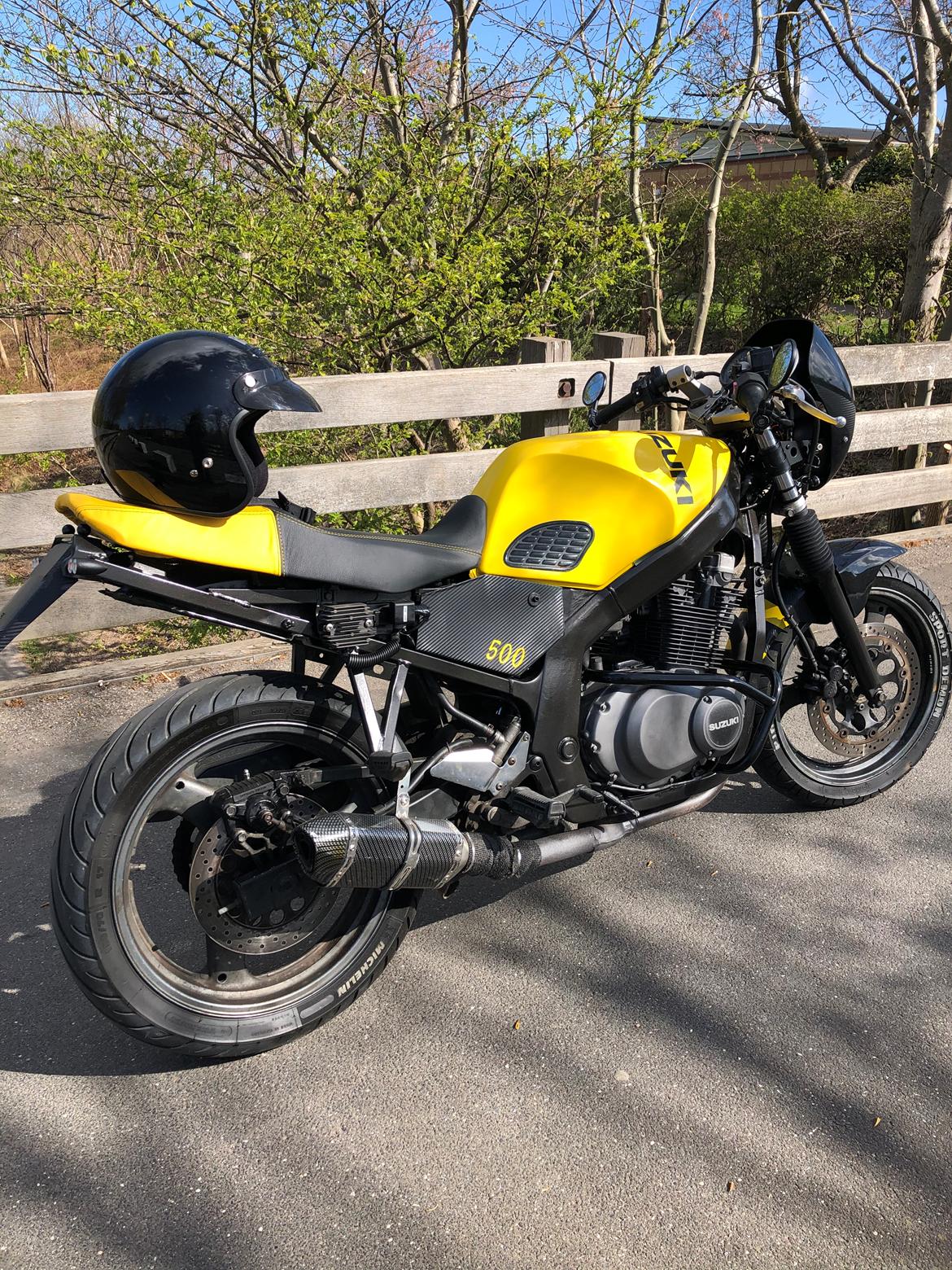 Suzuki Gs 500 e cafe style billede 3