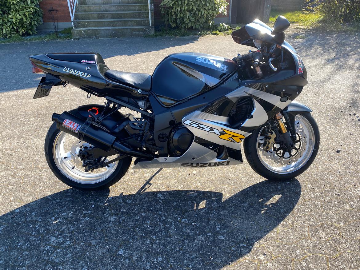 Suzuki Gsxr 1000 K1 (SOLGT) billede 2