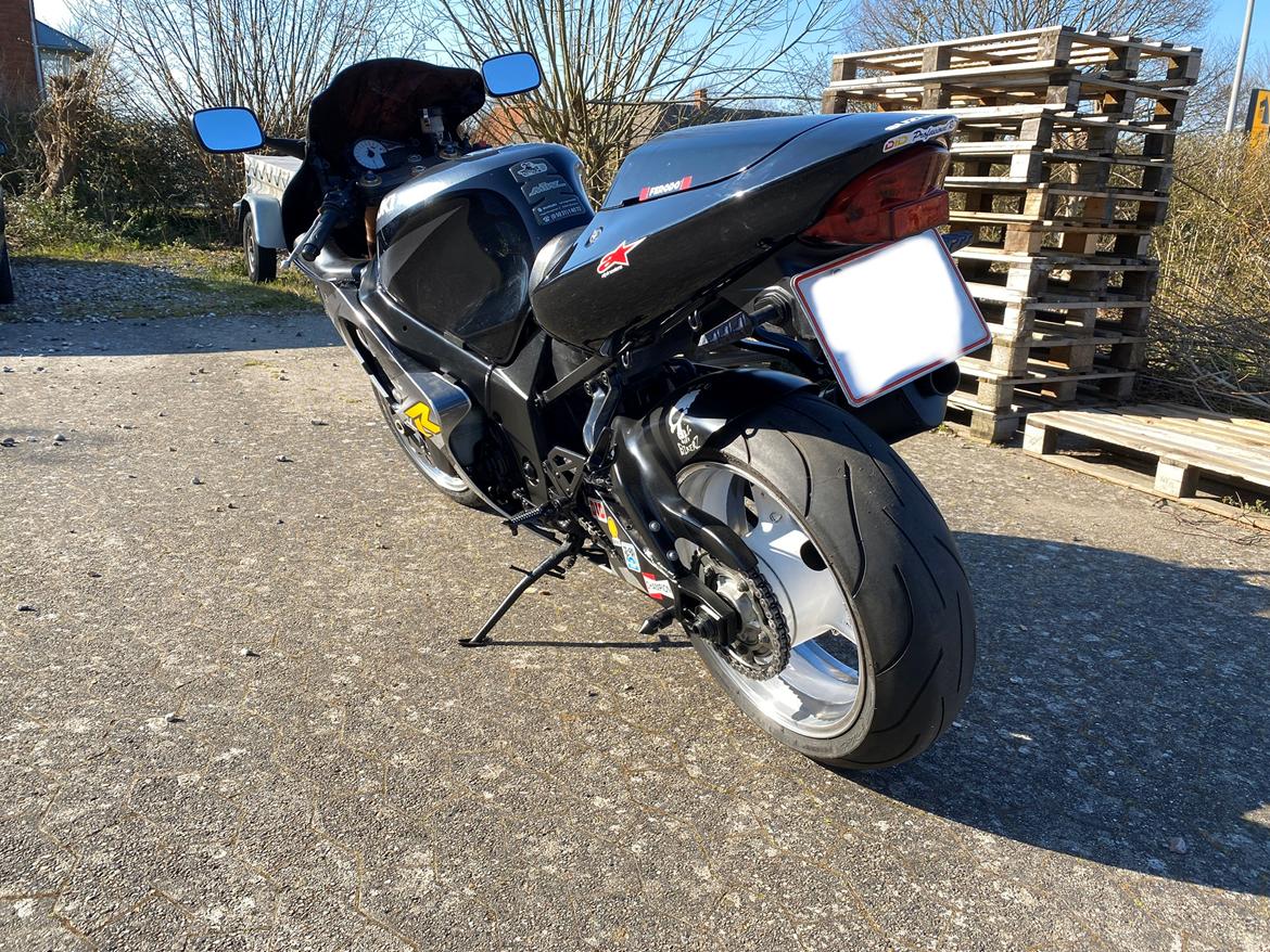 Suzuki Gsxr 1000 K1 (SOLGT) billede 4