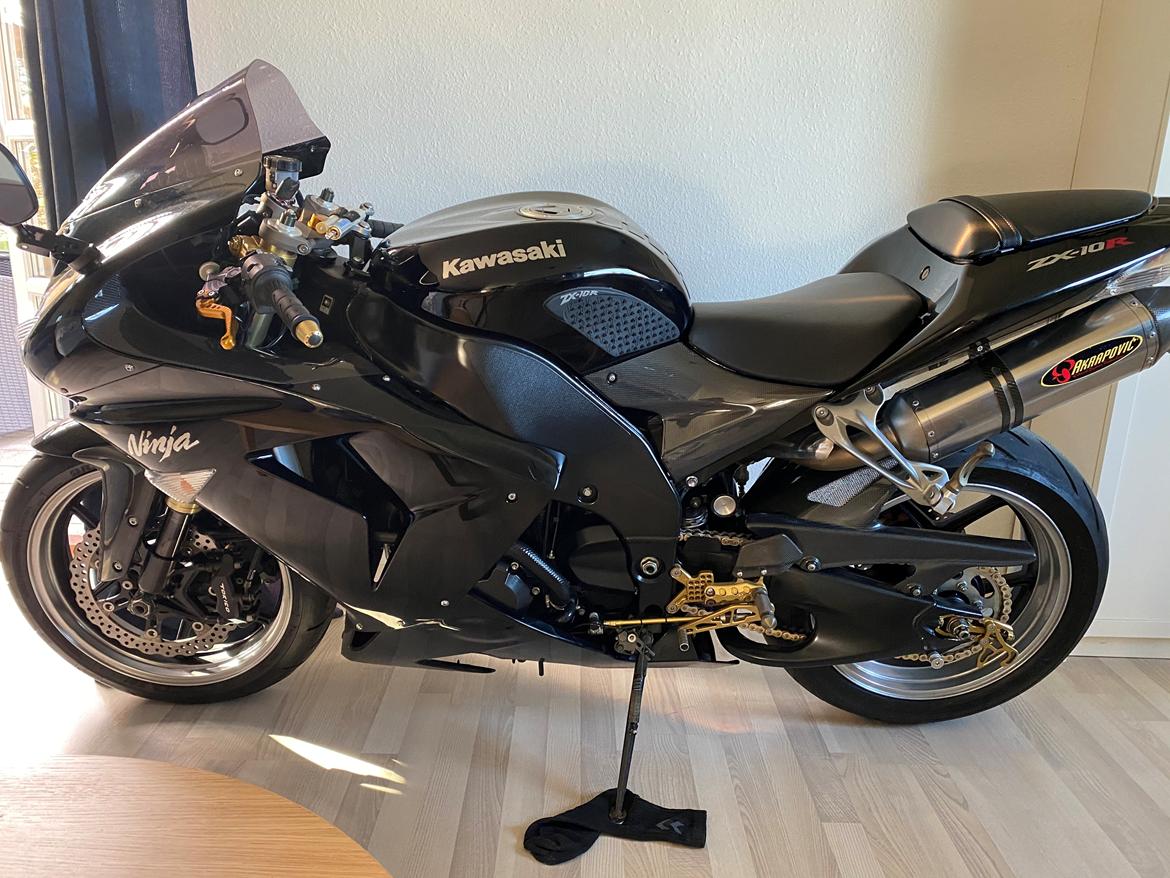 Kawasaki ZX10R billede 5