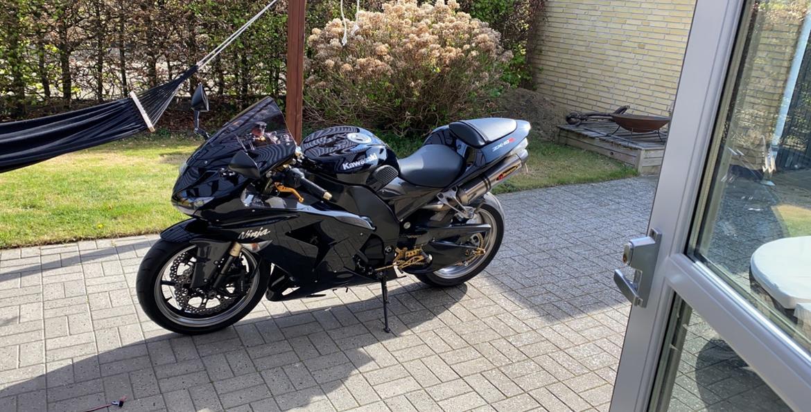 Kawasaki ZX10R billede 7