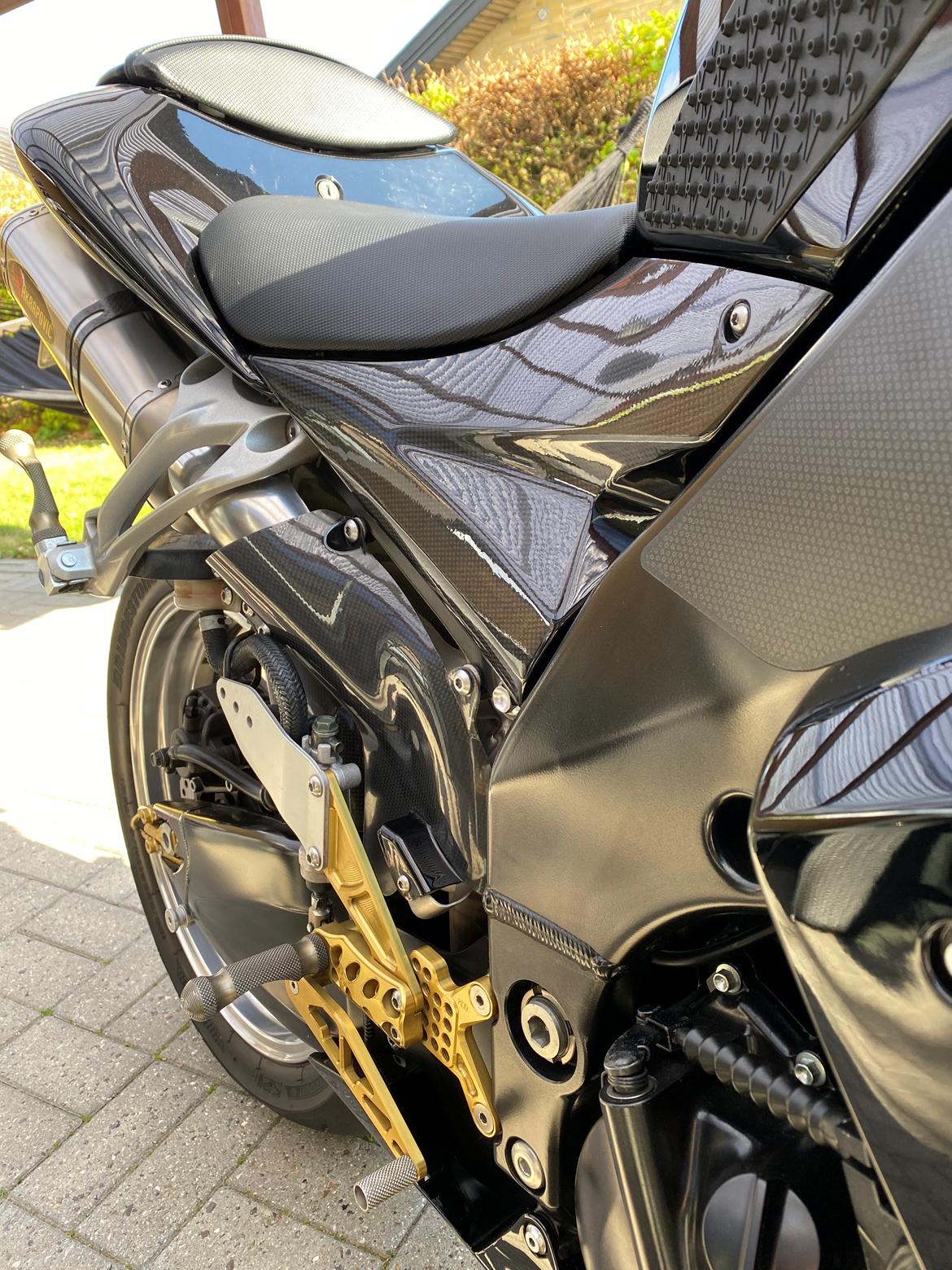 Kawasaki ZX10R billede 11