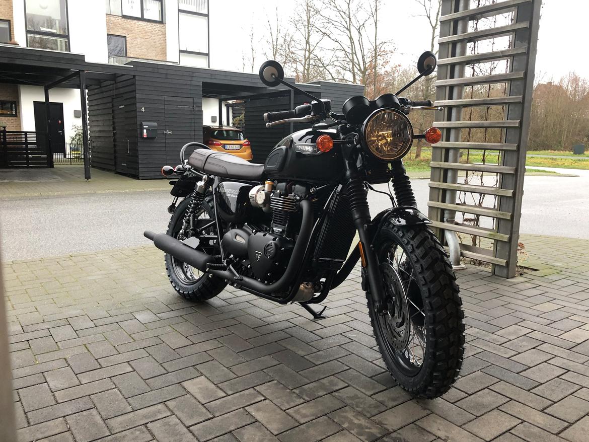 Triumph Bonneville T120 Black billede 8