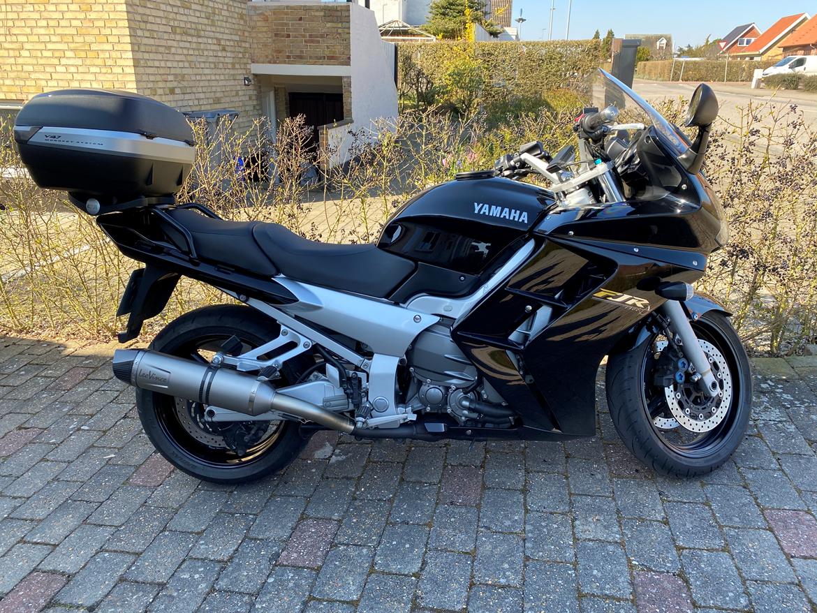 Yamaha FJR 1300 billede 1